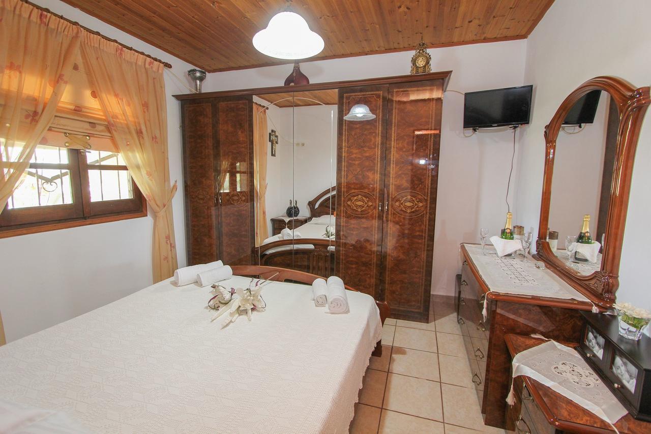 Kouros Resort Kalamákion Eksteriør billede